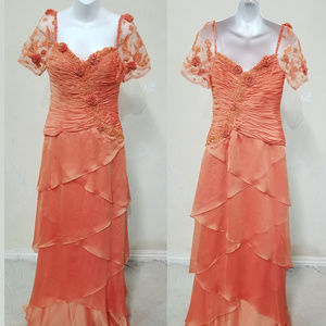 NWOT Orange Flowery Short Sleeves Gown